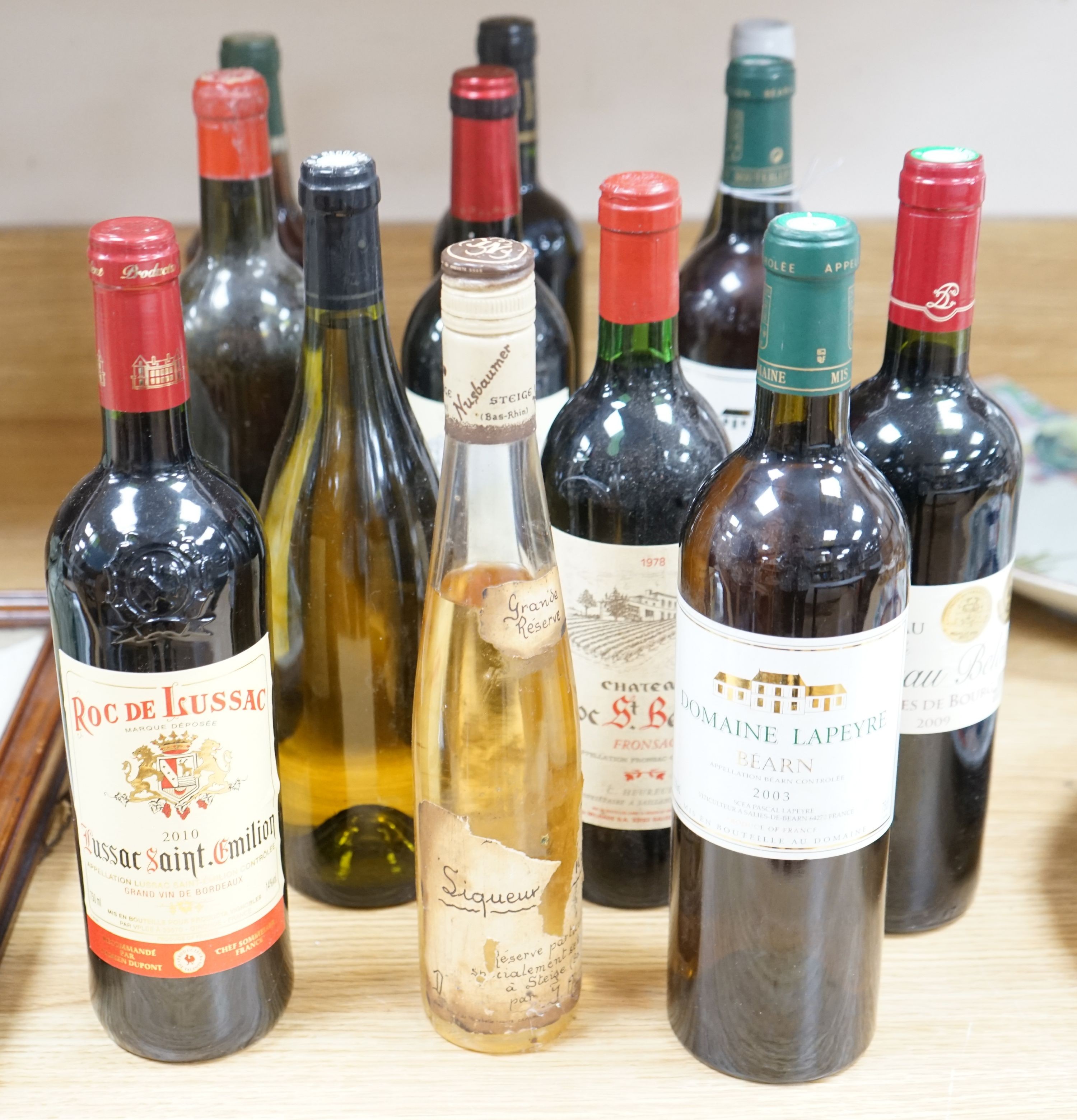 Twelve bottles of mixed wines